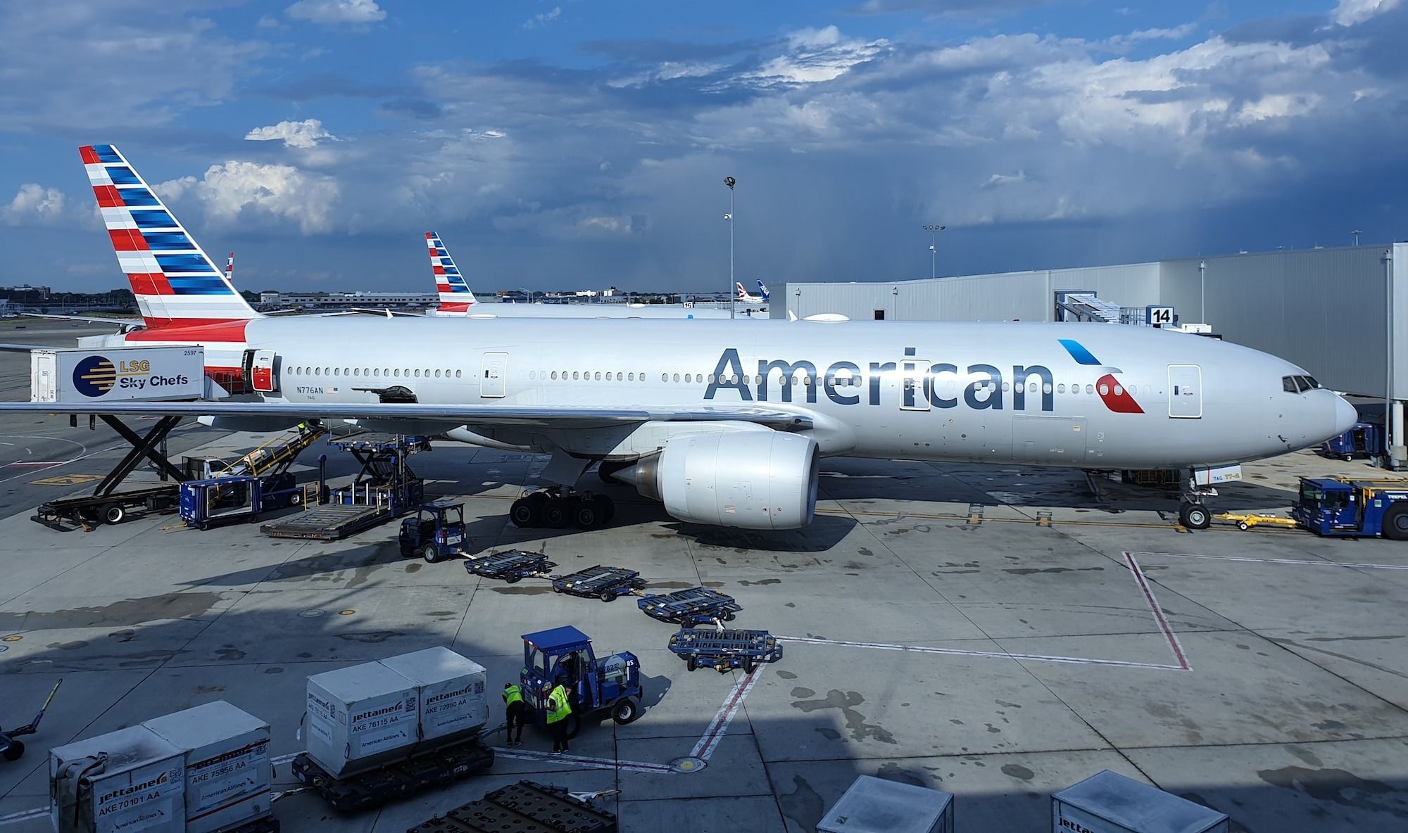 American Airlines Launches AAdvantage Business: A Dual Reward System for Companies and Travelers