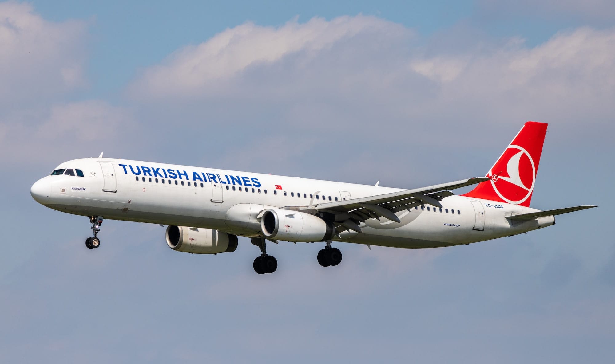 Turkish Airlines Expands Fleet with Order of 220 Airbus Aircraft, Including A321s and A350s