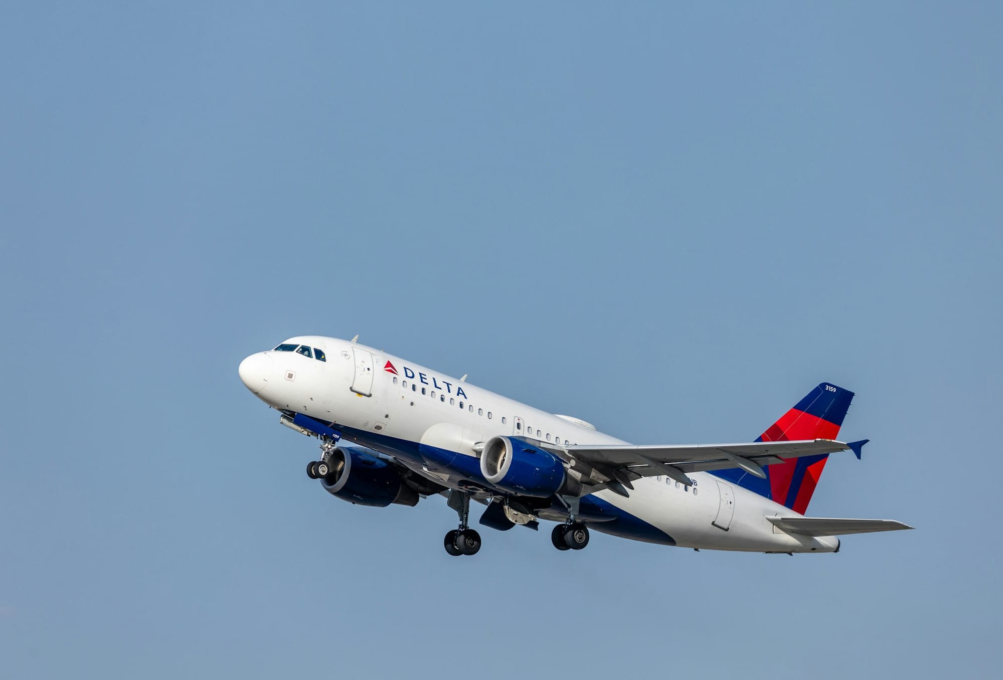 New Horizons: Delta's Exciting New Routes to Hawaii and Miami