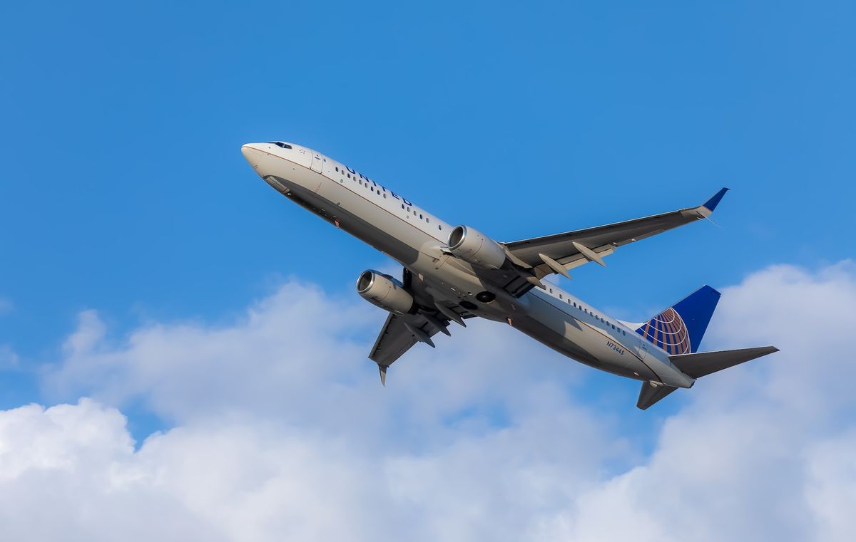 United Airlines Paves the Way for Army Reservists and Students to Soar as Maintenance Technicians