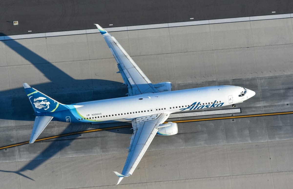 Alaska Air Group Q4 2025 Earnings: Record Integration Success Drives $0.43 EPS Beat Despite Government Shutdown Headwinds