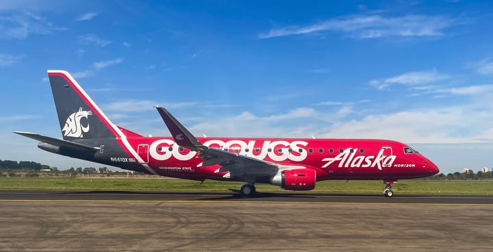 Alaska Airlines Introduces Aircraft Celebrating Washington's Major Universities